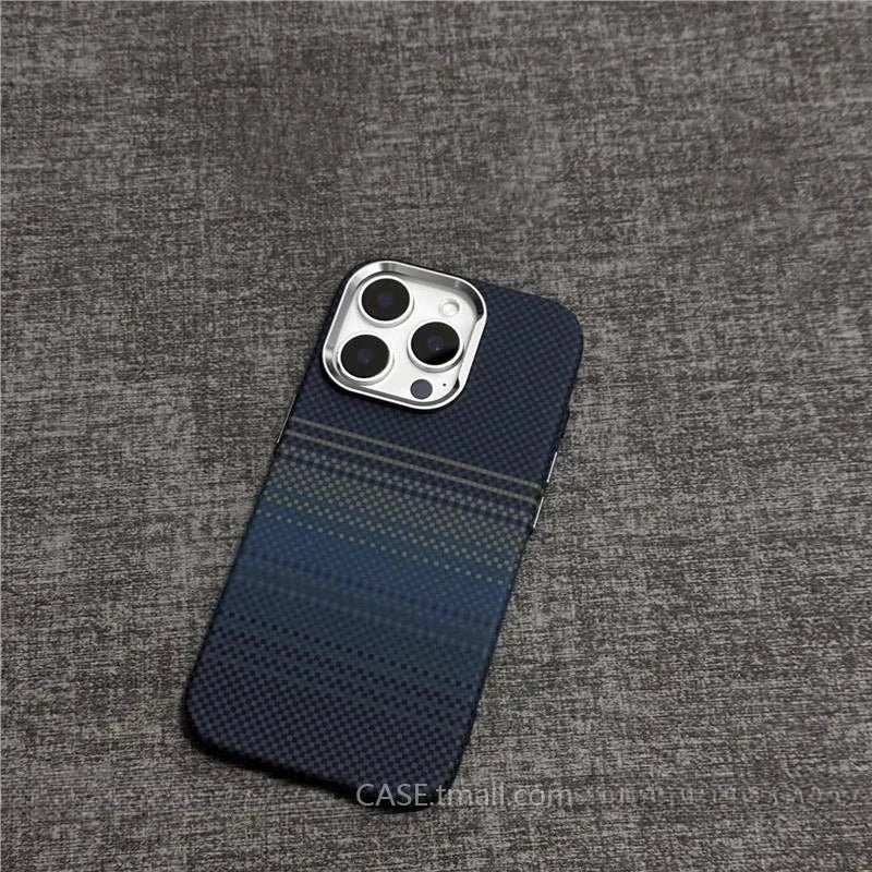 Carbon Fiber MagSafe Case for iPhone 15/16/17 Pro Max – Camera Lens Protection