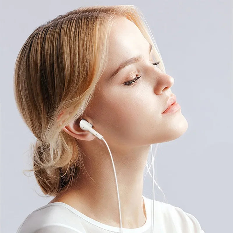 Best Wired Lightning Earphones for iPhone - ANC & Mic